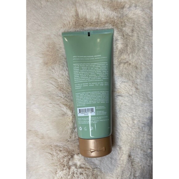 Biossance Squalane + Enzyme Sugar Body Scrub - Picture 3 of 9